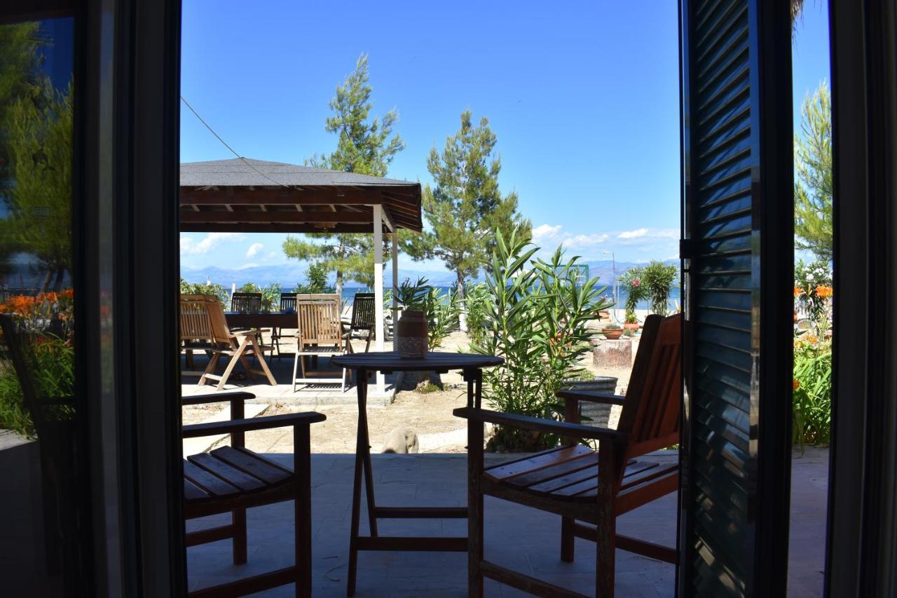 Bouka Beachfront Bungalows Agios Nikolaos  Luaran gambar