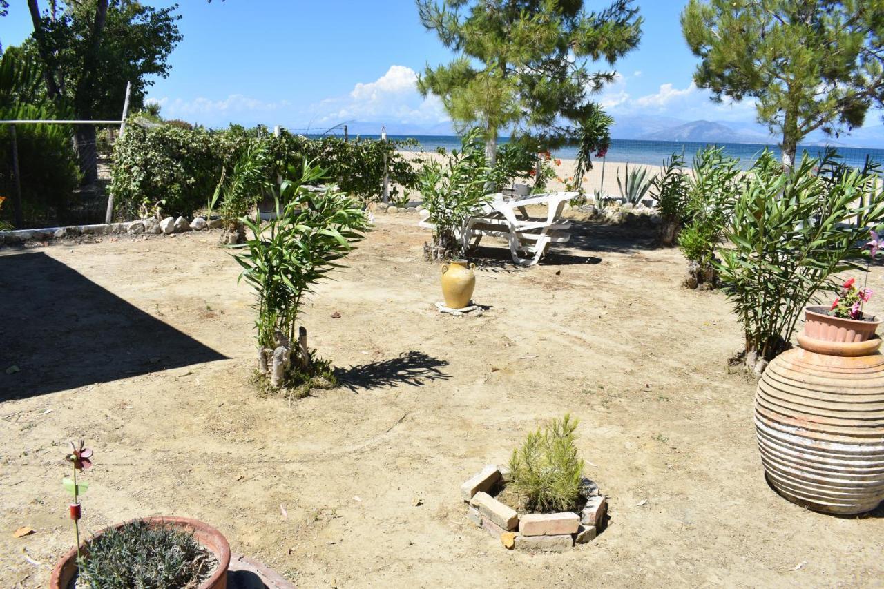 Bouka Beachfront Bungalows Agios Nikolaos  Luaran gambar